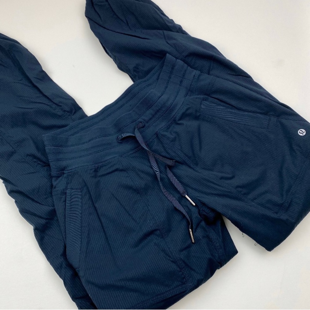 Lululemon Dance Studio 31” Lined